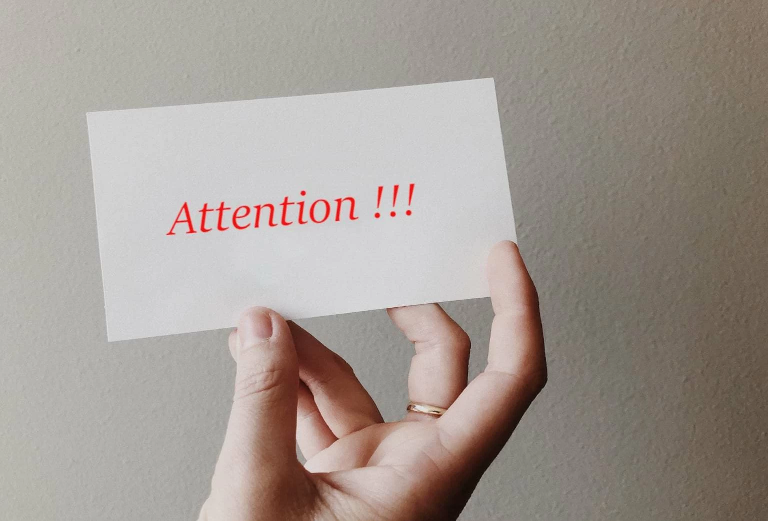 Carte de visite professionnelle : méfiance des évidences !