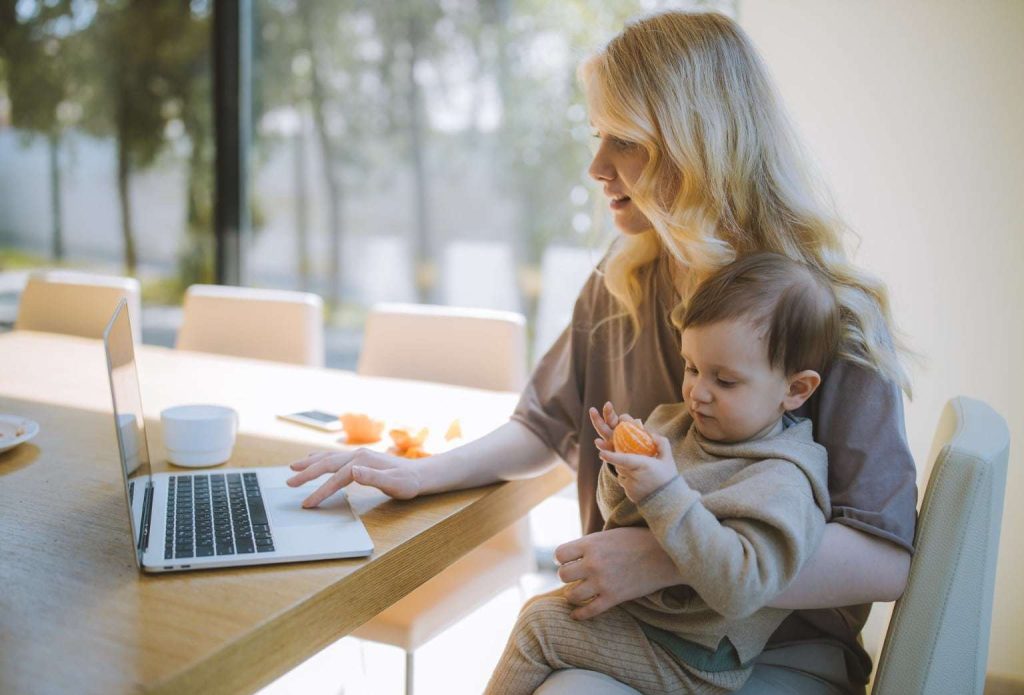 Travail à domicile : 37 idées à démarrer sans diplôme